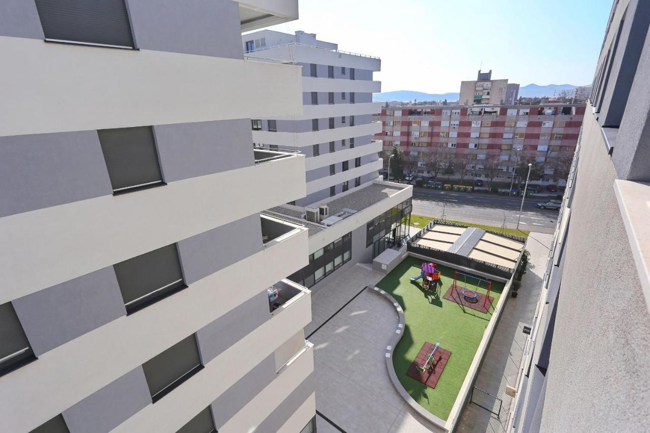Apartments Luna With Free Parking Zadar Buitenkant foto